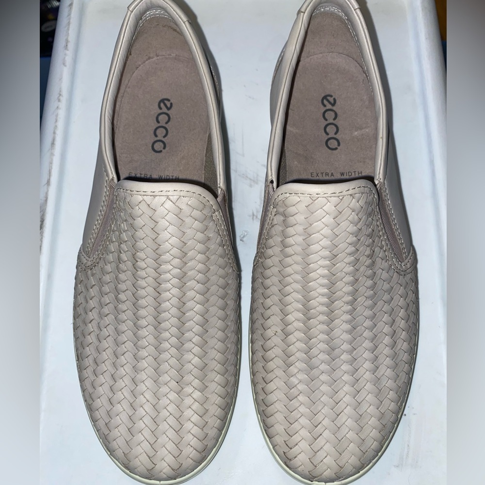Ecco Slip Ons